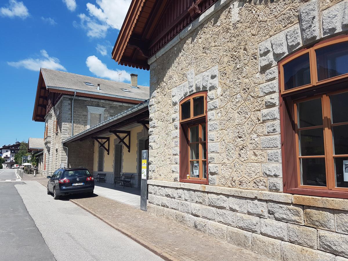 Casa Alpina Dobbiaco Exterior foto